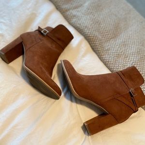 Banana republic bootie
